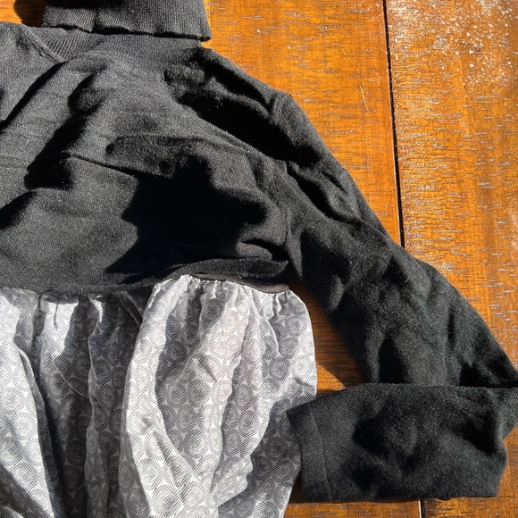 One child turtleneck dress - Picture 2 of 7